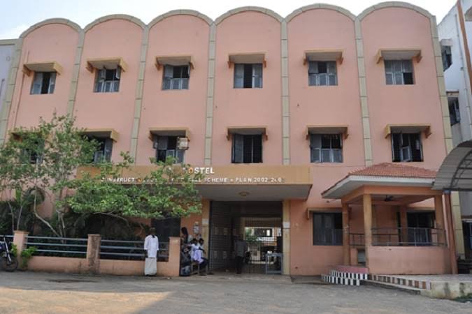 Duvvuru Ramanamma Womens College