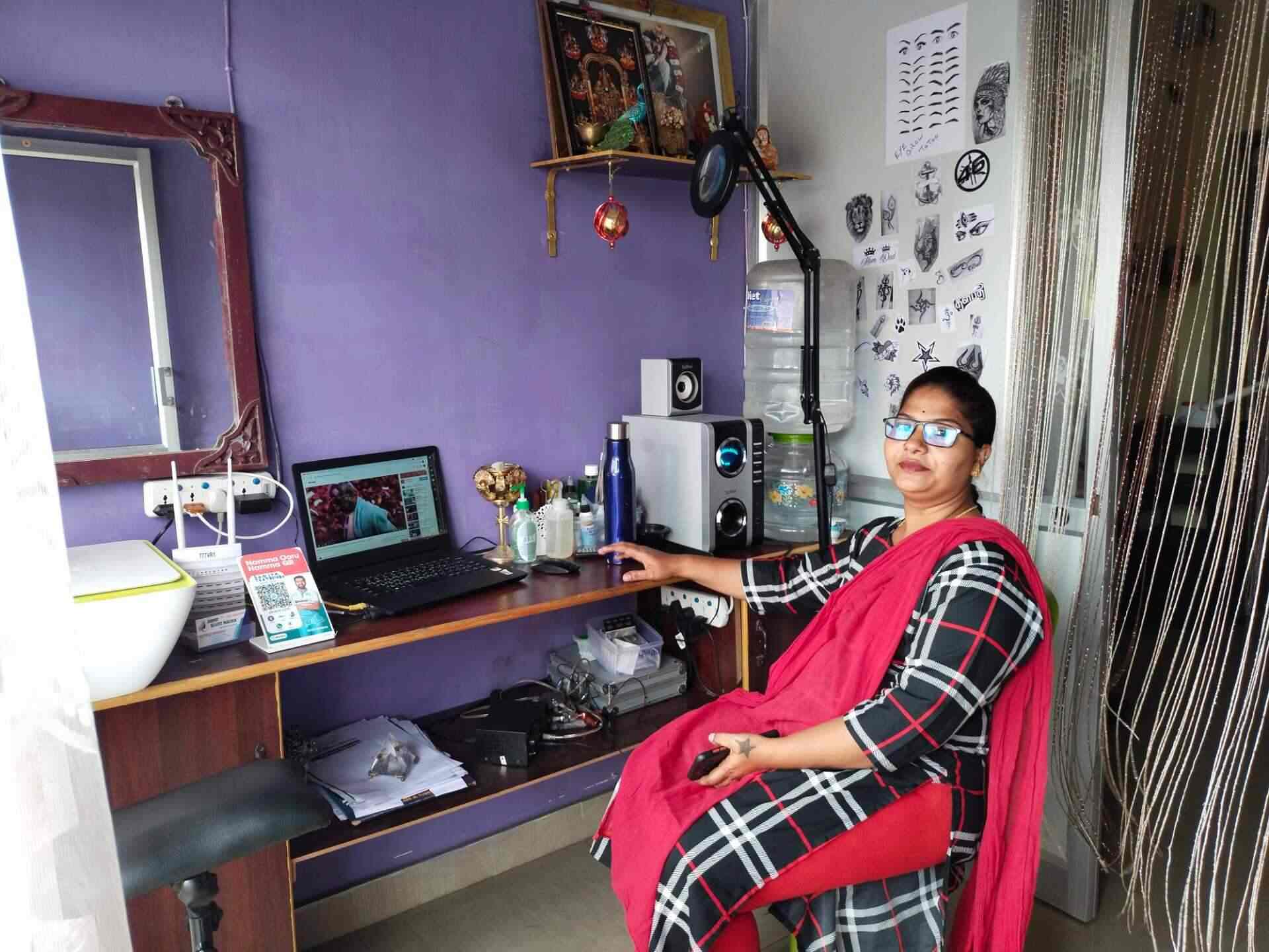 Johnsy Beauty Parlour Bridal Service & Tattoo Studio
