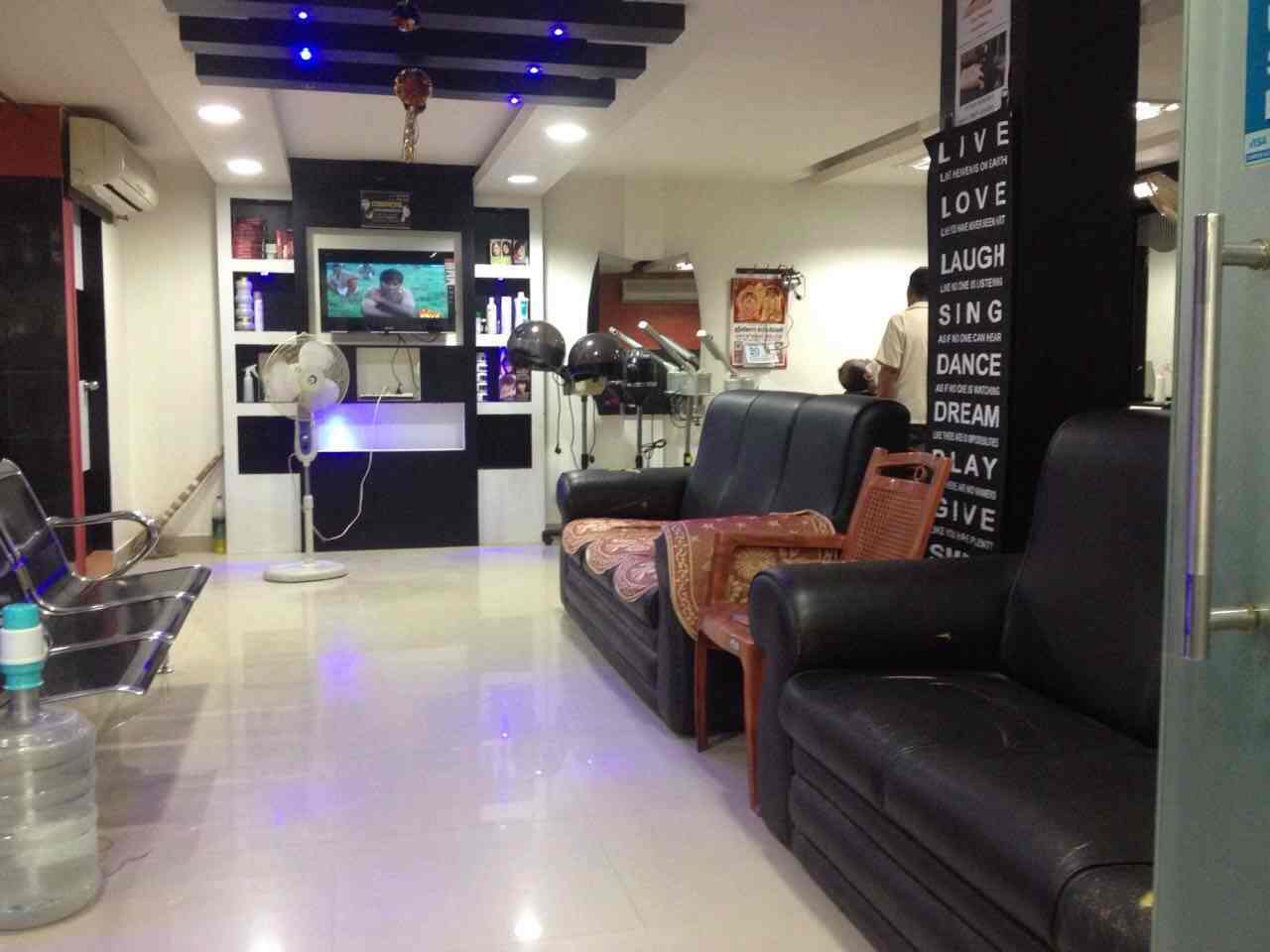 Oberoie Exclusive Family Salon
