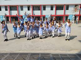 St.antony Nps, Paravai