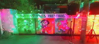 Moms & kids pre school