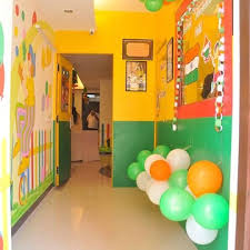 DE PEQUENO Preschool & Daycare