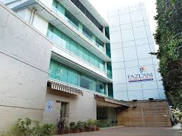 Fazlani L'Académie Globale