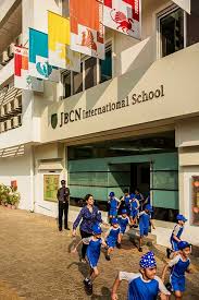 JBCN International School