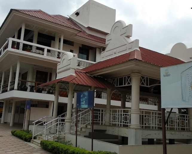 Sanskriti The Gurukul School