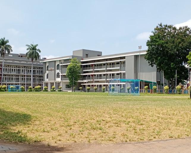 Metas M. C. D. School Of Seventh - Day Adventists