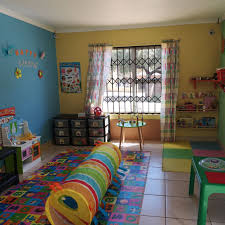 Bugs Play School